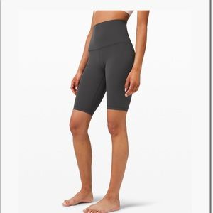 Lululemon Super High Rise Align Shorts, Graphite Grey Size 8